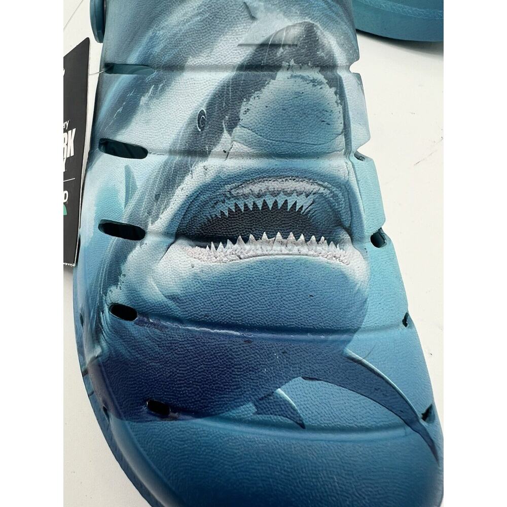 Rugged Shark, Blue Shark clogs,Boys size 6 Washable Floatable Comfortable - Picture 8 of 11